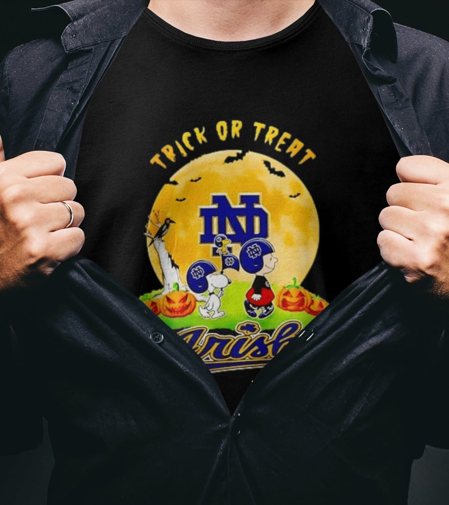 Notre Dame Fighting Irish Trick Or Treat Charlie Brown Snoopy Halloween T-Shirt