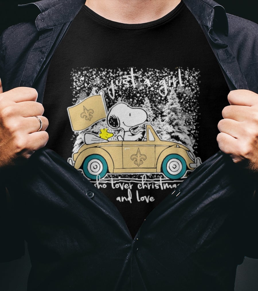 Snoopy Just A Girl Who Loves Christmas And New Orleans Saints Football T-Shirt