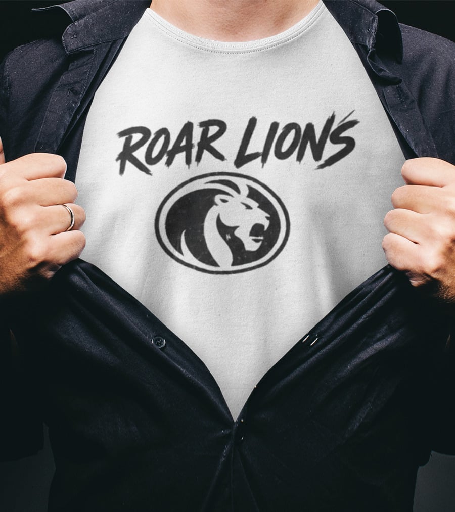 Roar Lions Detroit Football Team Emblem Lion Head Oval T-Shirt