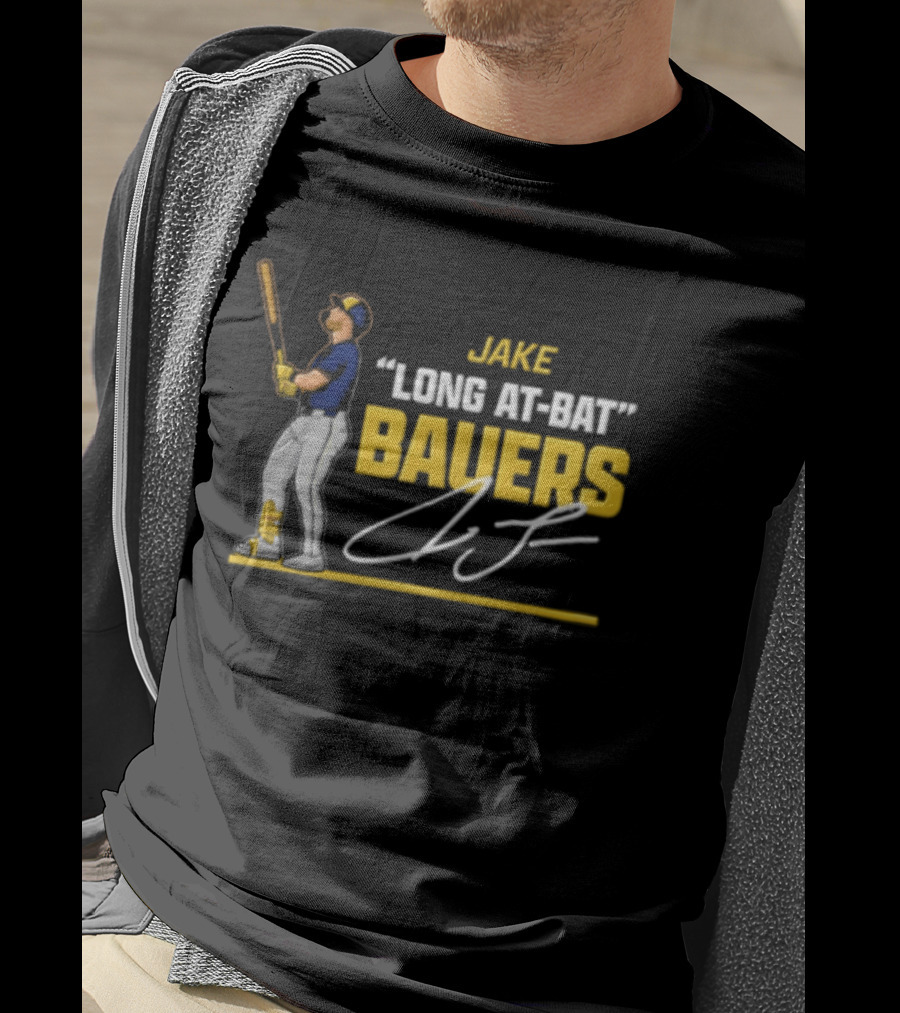 Jake Bauers Long At Bat Milwaukee Baseball Foul Territory MLB Players T-Shirt