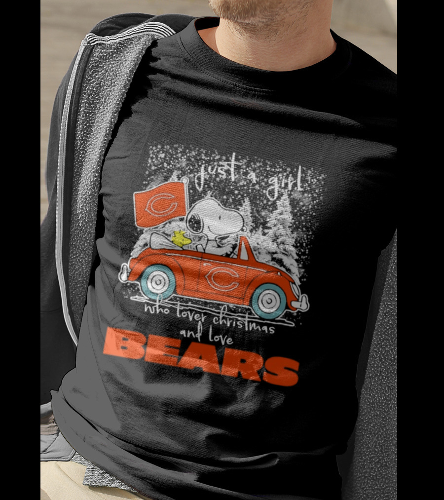 Just A Girl Who Loves Christmas And Chicago Bears T-Shirt