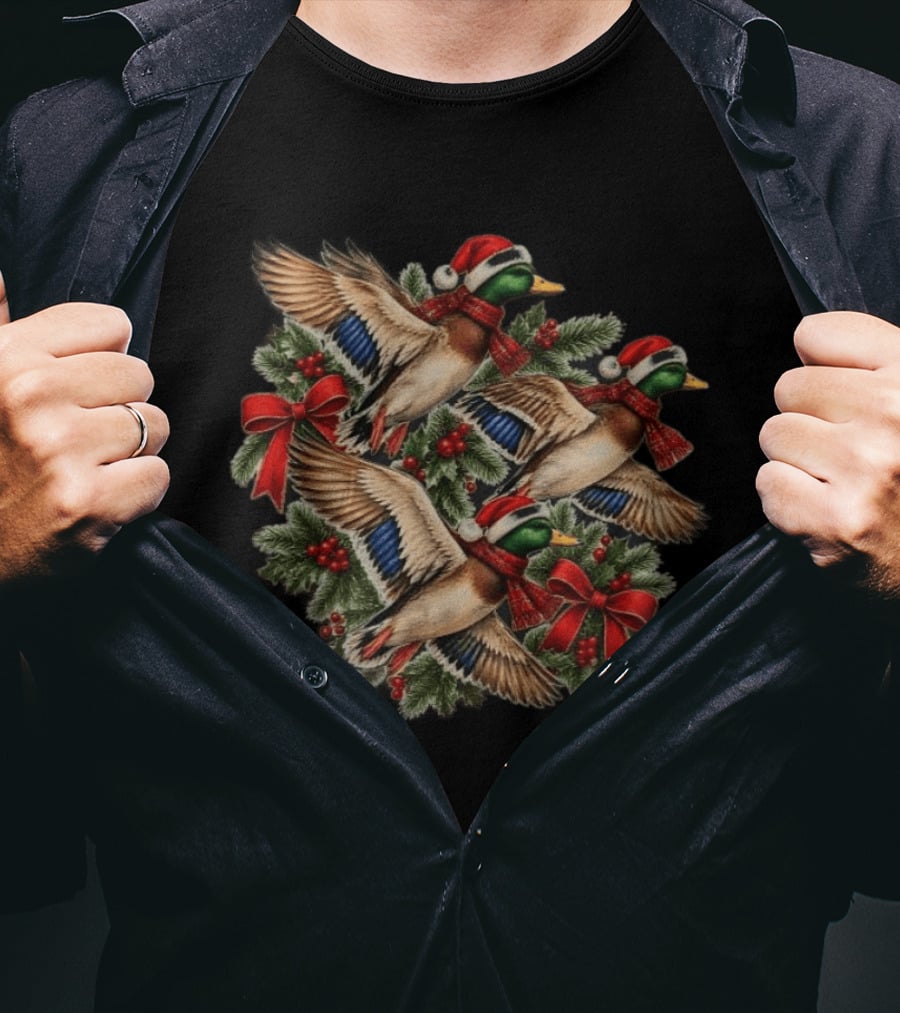 Flying Mallard Ducks With Santa Hats And Christmas Scarves In Festive Wreath T-Shirt