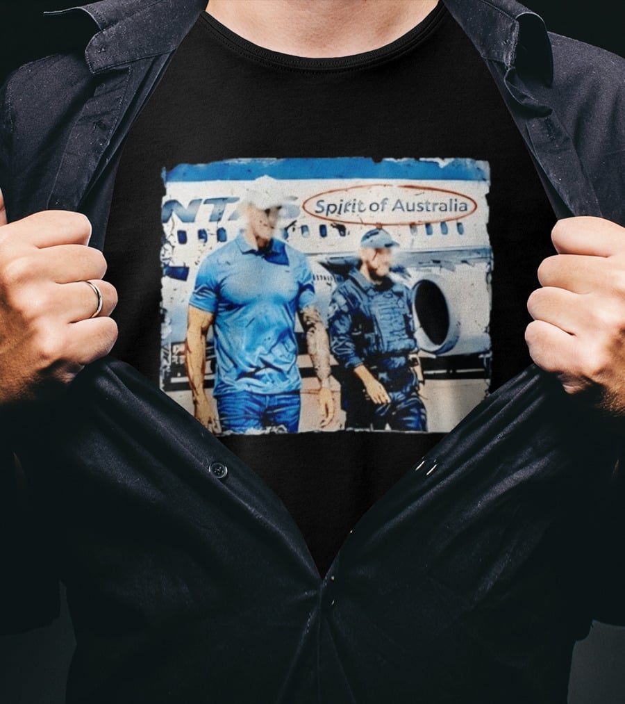 Qantas Spirit Of Australia Distressed Aviation Plane Crew T-Shirt