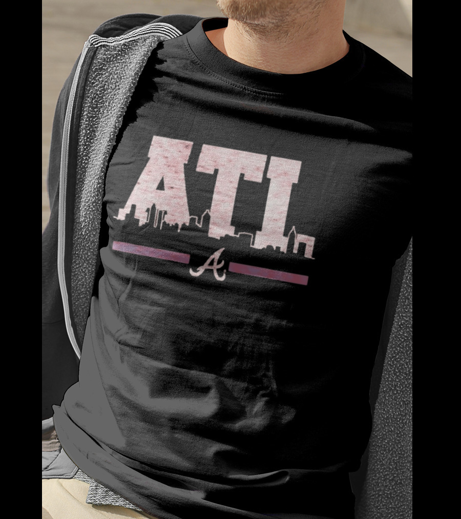 Atlanta Braves ATL Skyline Distressed MLB T-Shirt