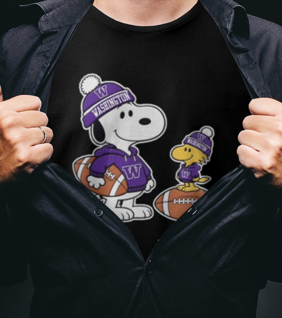 Snoopy Woodstock Washington Huskies Football Fans 2026 T-Shirt
