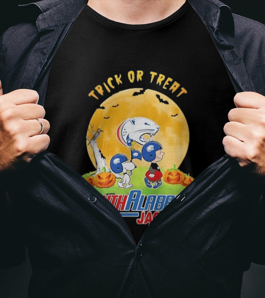 South Alabama Jaguars Snoopy Charlie Brown Woodstock Trick Or Treat Halloween Moon T-Shirt