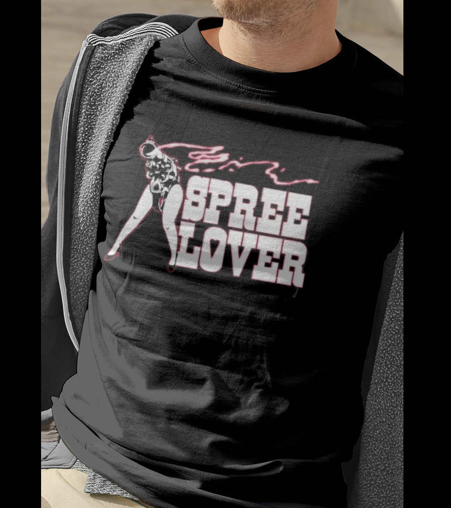 Spree Lover Bootleg Gun Girl Streetwear Vintage Aesthetic T-Shirt