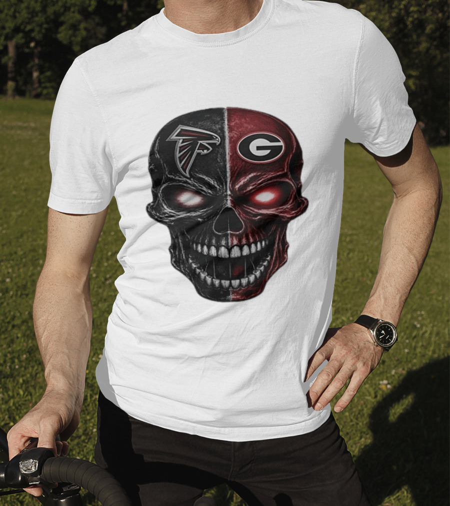 Atlanta Falcons Georgia Bulldogs Split Skull NFL College Football Fan Merch T-Shirt
