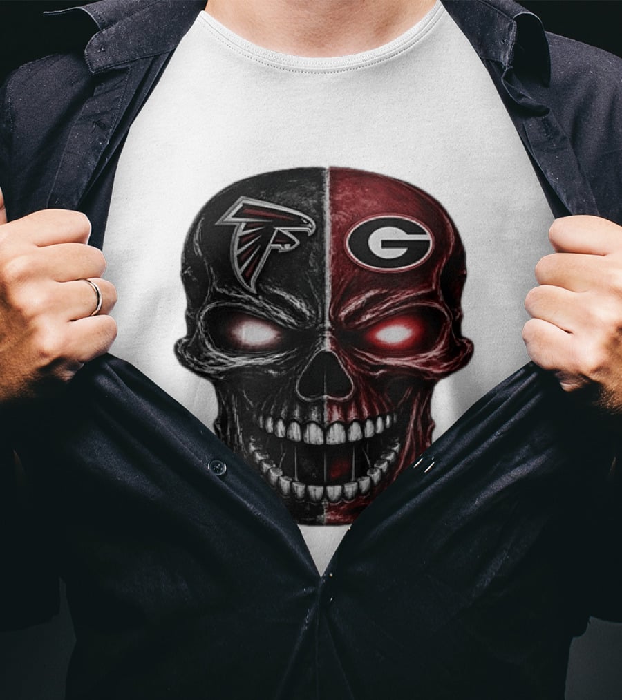 Atlanta Falcons Georgia Bulldogs Split Skull NFL College Football Fan Merch T-Shirt