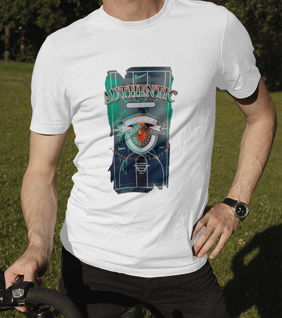 Authentic Nike Basketball Legendary Hoops Worldwide Since 1971 T-Shirt