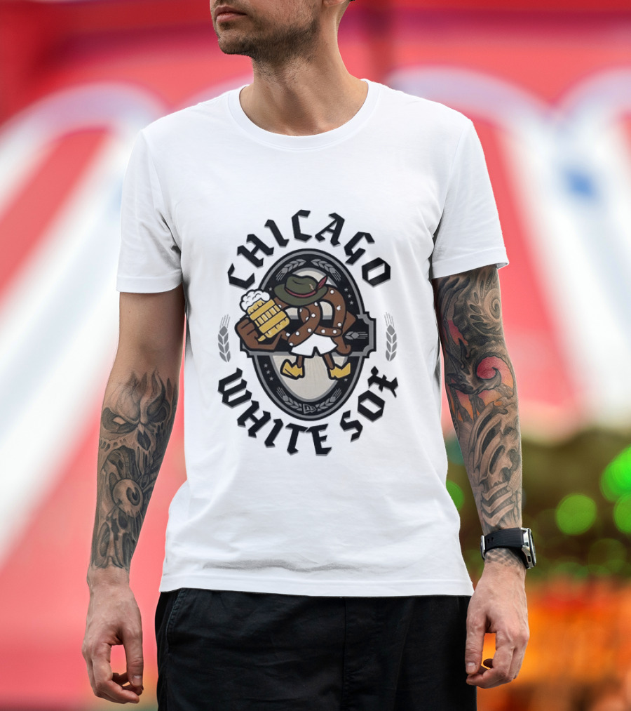 Chicago White Sox Oktoberfest Pretzel Beer Barrel Baseball Lederhosen T-Shirt