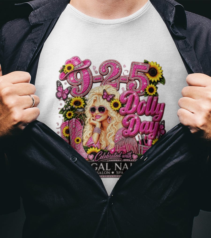 9 To 5 Dolly Day Celebrated With Regal Nails Salon Spa T-Shirt