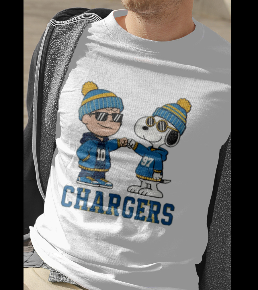Los Angeles Chargers Charlie Brown Snoopy Fist Bump Blue Beanie Pom Pom T-Shirt
