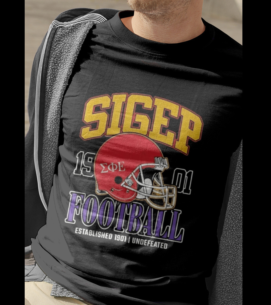 SigEp Football 1901 Red Helmet Undefeated Established 1901 T-Shirt
