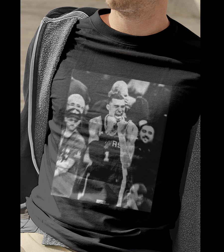 Victor Wembanyama Spurs 1 NBA Celebration Moment T-Shirt
