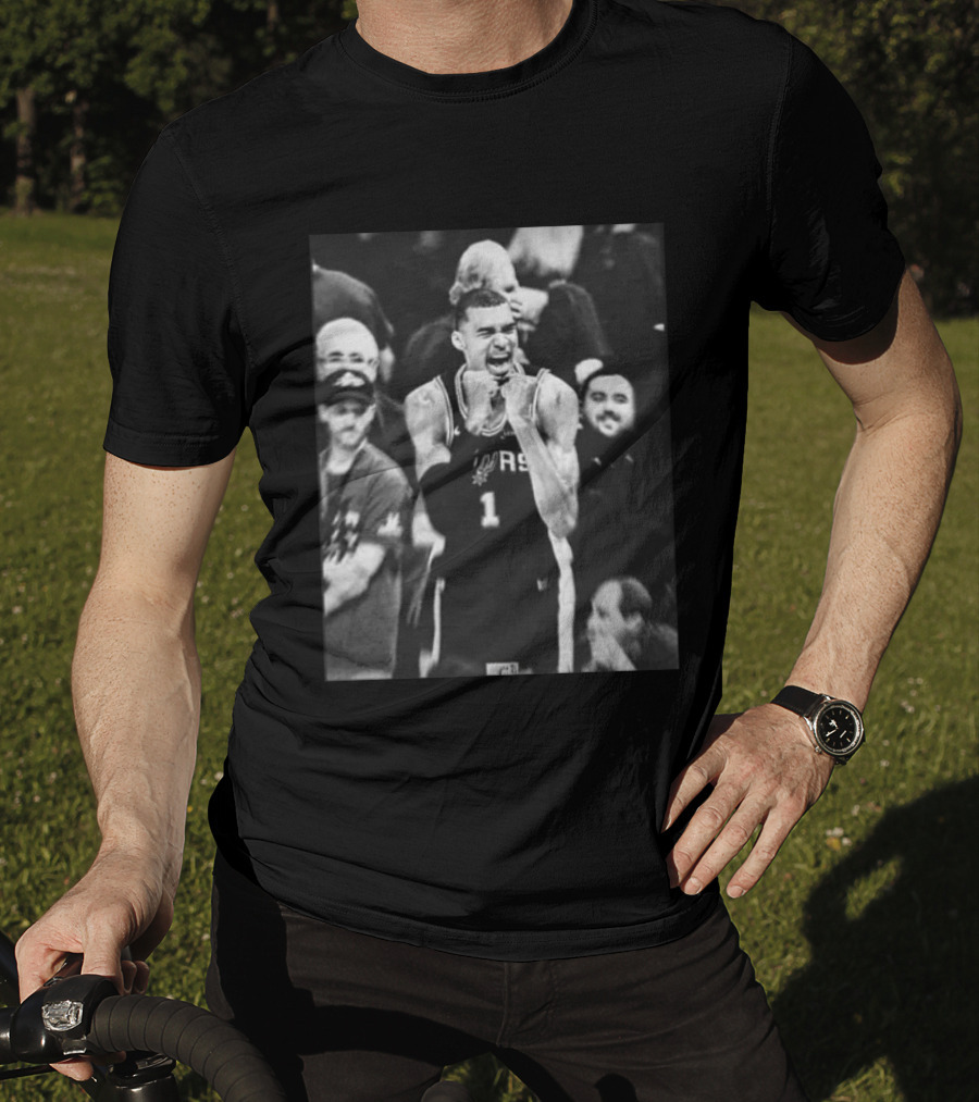 Victor Wembanyama Spurs 1 NBA Celebration Moment T-Shirt