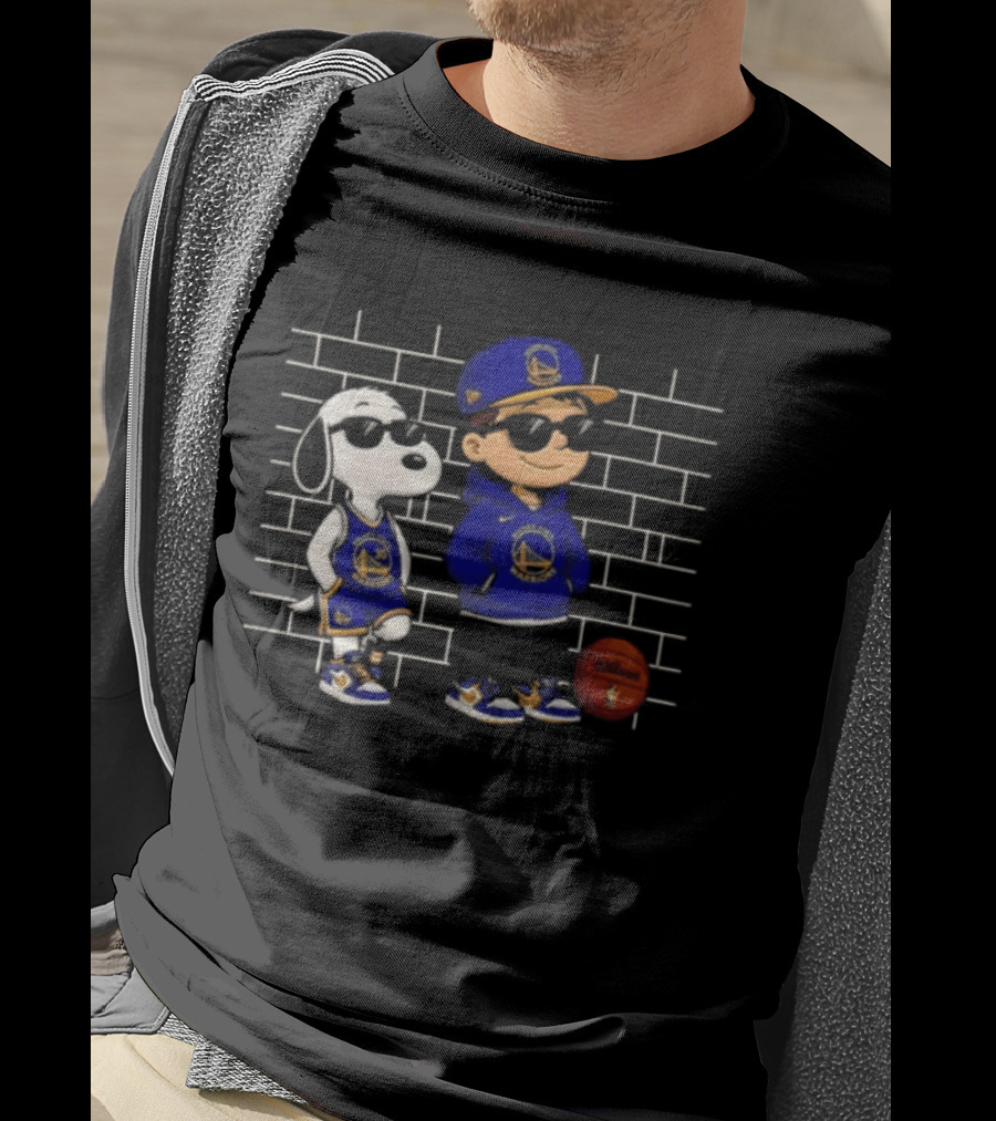 Golden State Warriors Stephen Curry Snoopy Basketball Fan T-Shirt