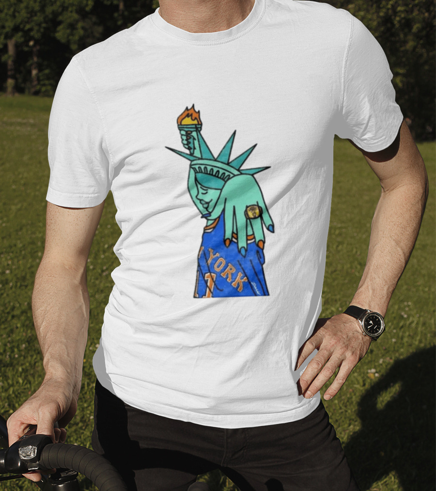 Jalen Brunson New York Knicks Liberty Statue Basketball Fan T-Shirt