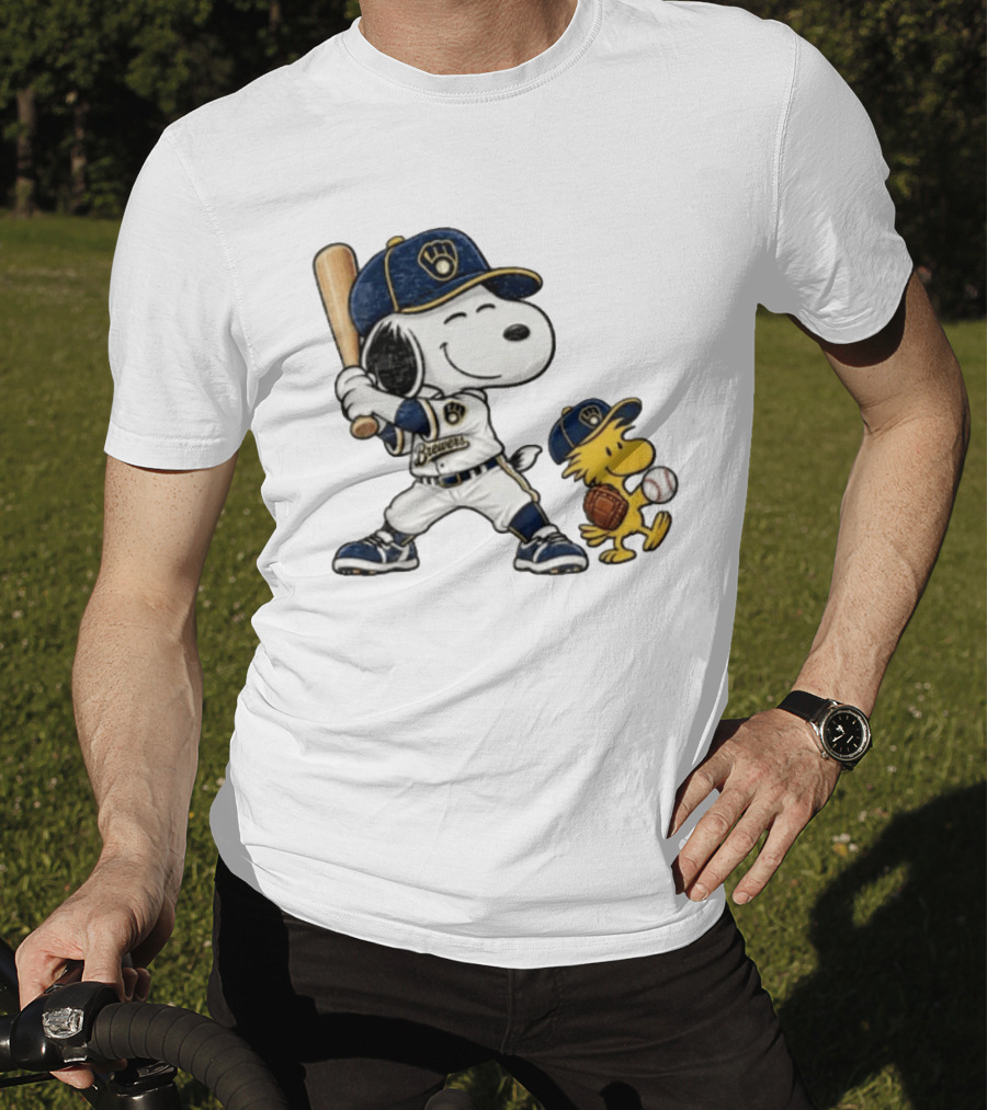 Snoopy Woodstock Milwaukee Brewers Baseball Fan Gear Classic Peanuts Characters T-Shirt