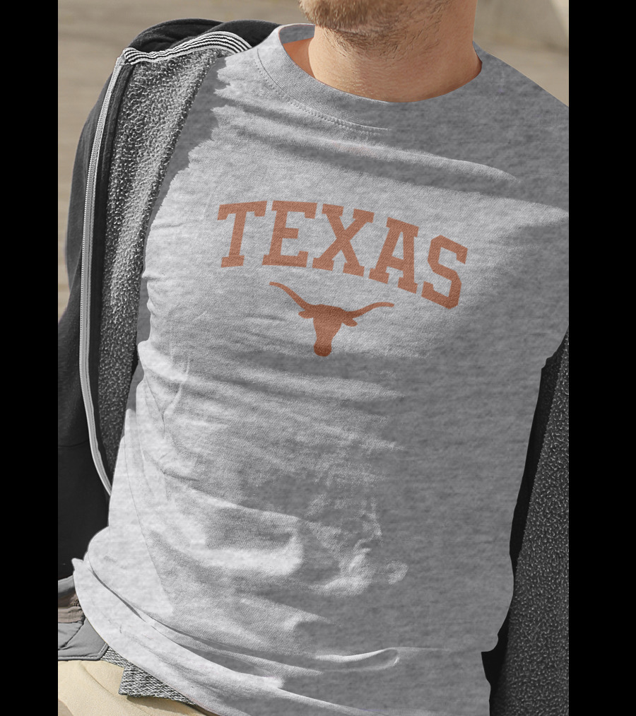 Texas Longhorns Iconic Bull T-Shirt