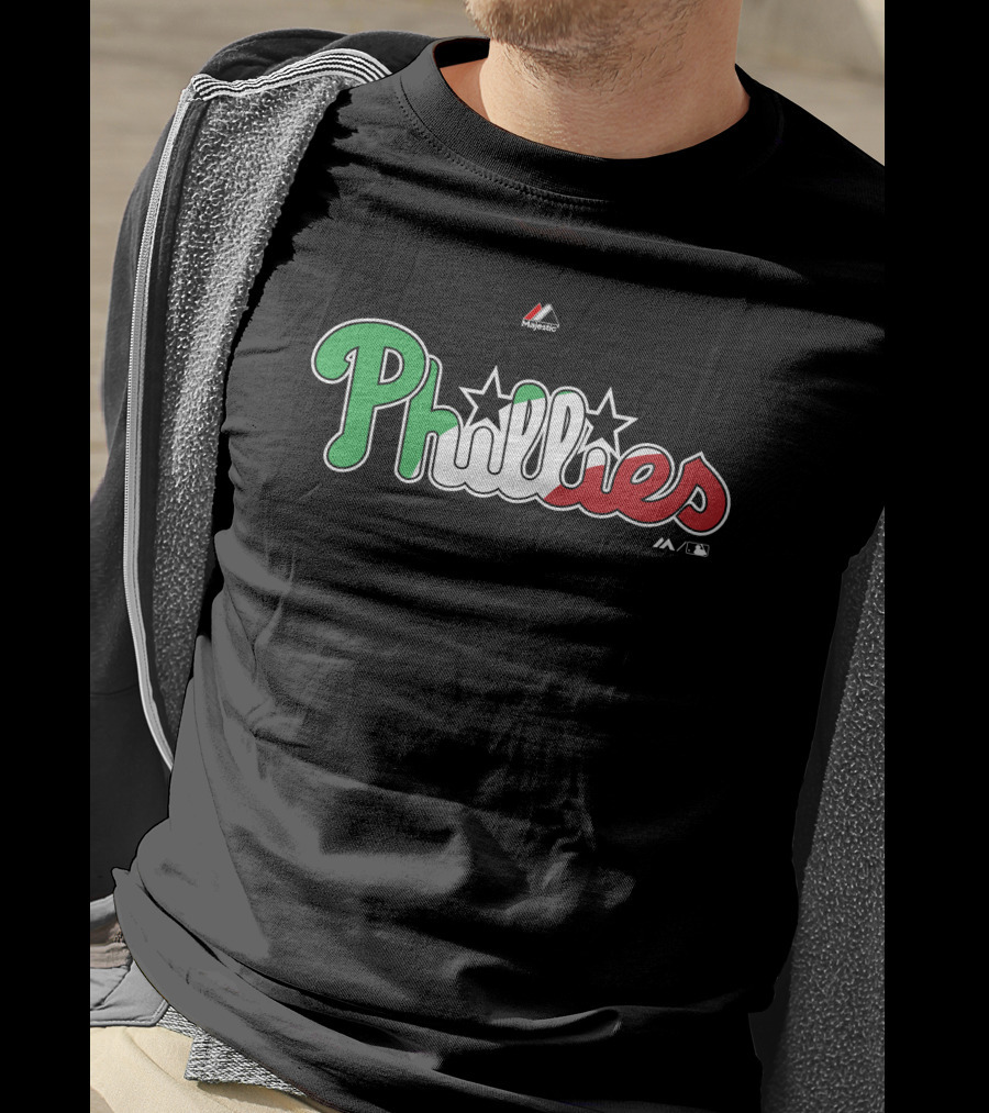 Philadelphia Phillies Majestic Phillies Green Red Black White Star T-Shirt