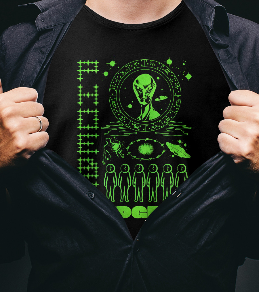 Phoebe Bridgers Alien Astrology UFO Space T-Shirt