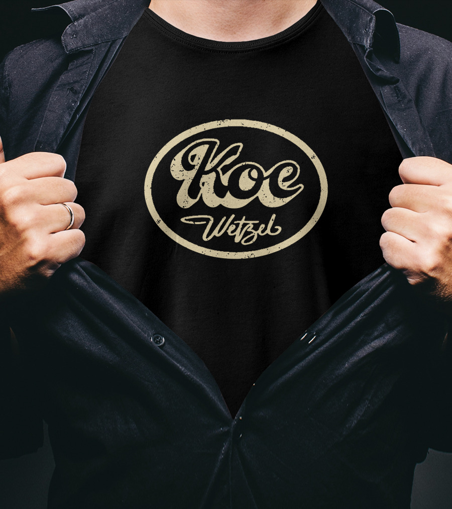 Koe Wetzel Vintage Style Circular T-Shirt