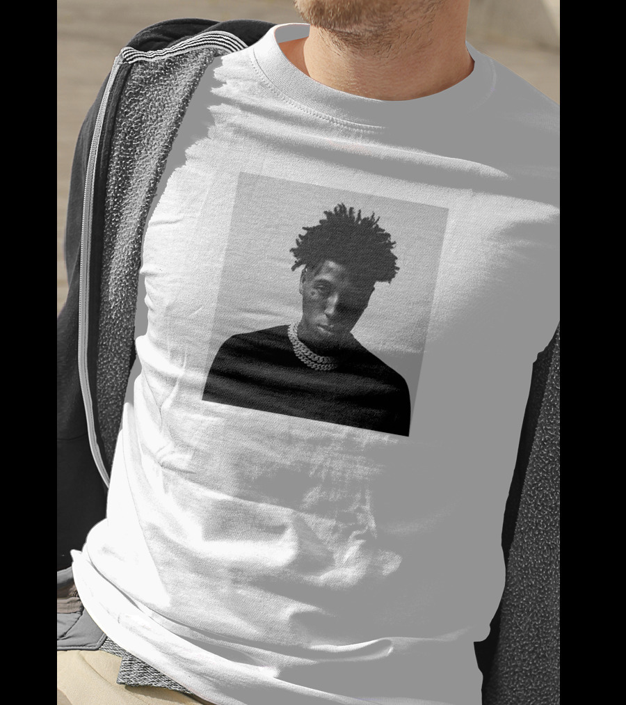 Youngboy Monochrome Portrait Black Sweater Chain T-Shirt