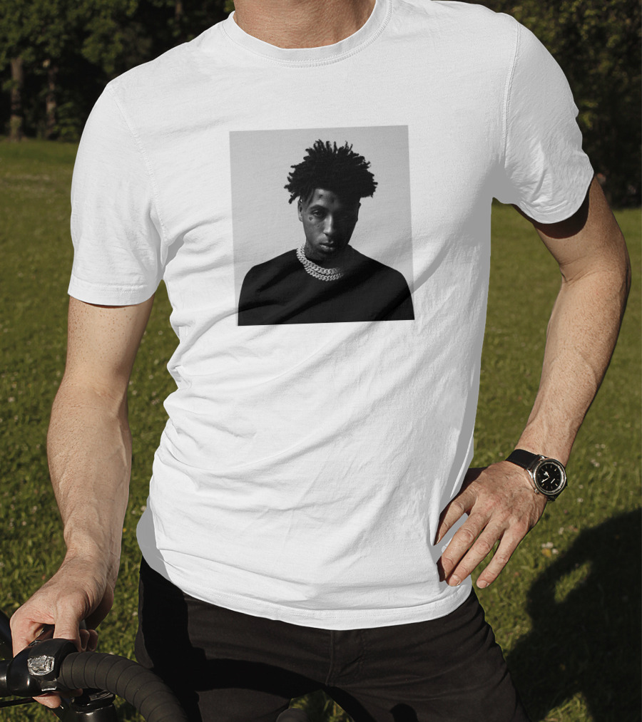 Youngboy Monochrome Portrait Black Sweater Chain T-Shirt