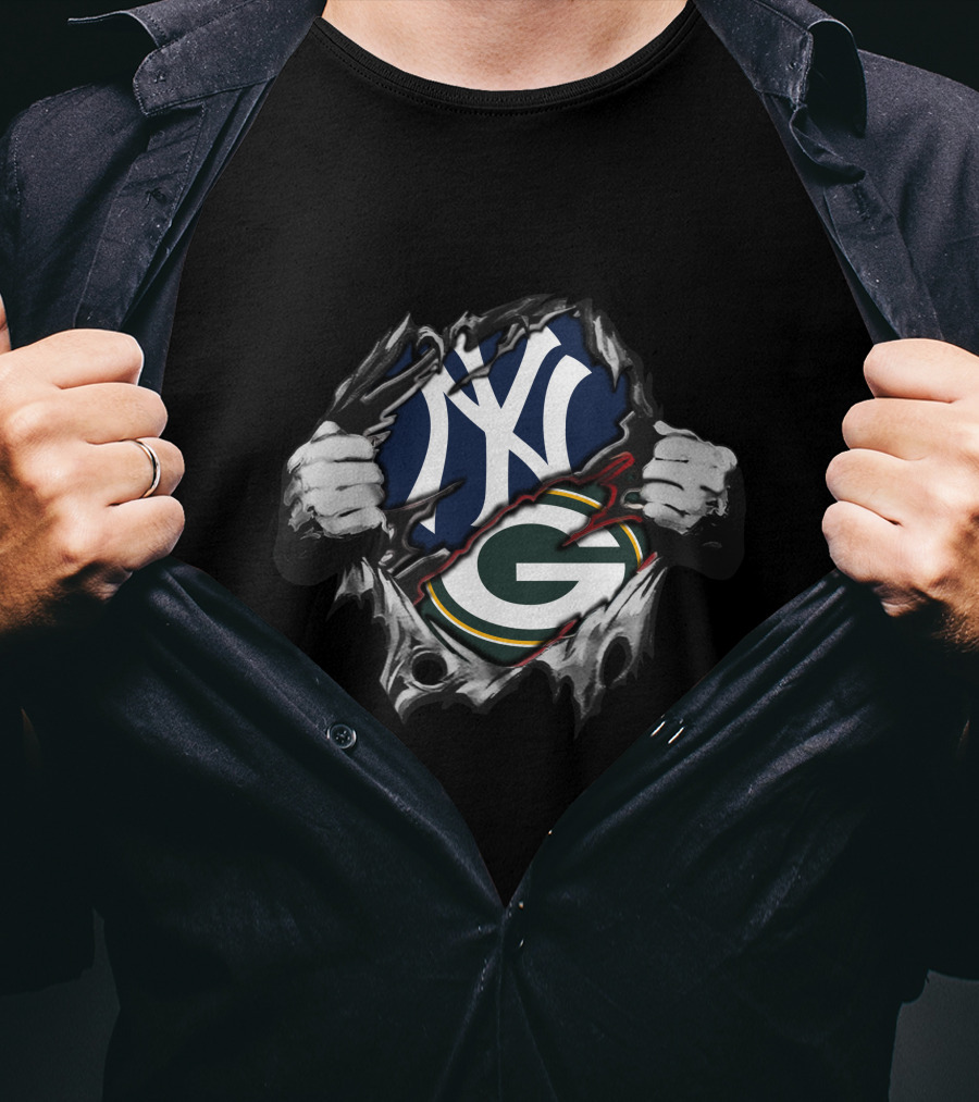 Yankees Packers Crossover Fan Mashup T-Shirt
