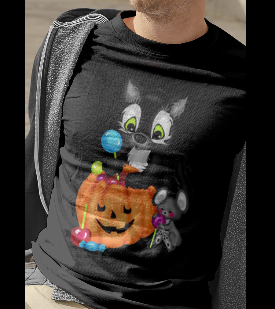 Halowen Cute Cat And Mouse With Candy And Pumpkin T-Shirt