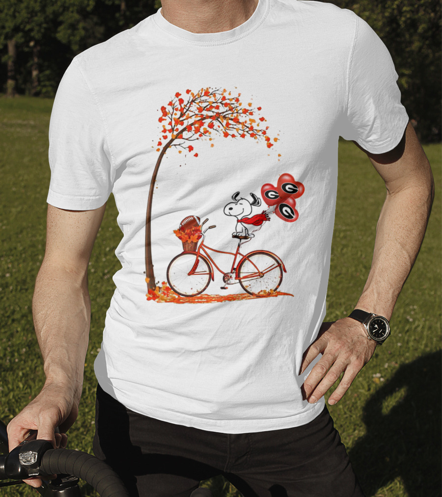 Snoopy Georgia Football Fall Bicycle Balloons T-Shirt