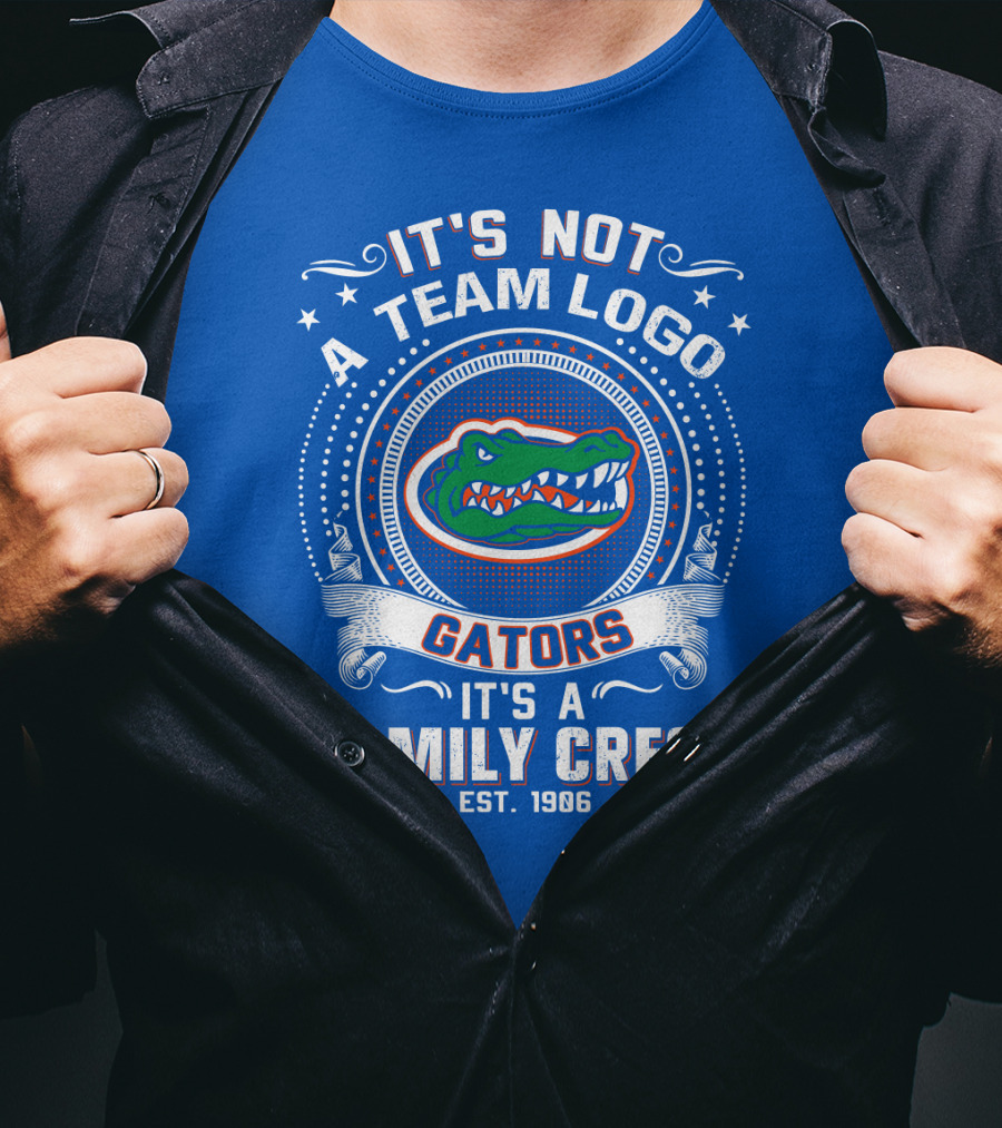 Florida Gators It's Not A Team Logo It's A Family Crest Est. 1906 T-Shirt