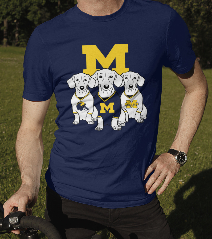 Michigan Wolverines Three Dachshund Dogs T-Shirt