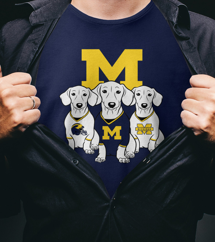 Michigan Wolverines Three Dachshund Dogs T-Shirt
