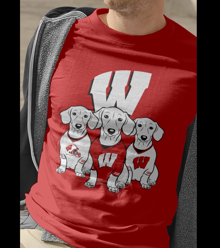 Wisconsin W Dachsund Trio Football Helmets And Jerseys T-Shirt