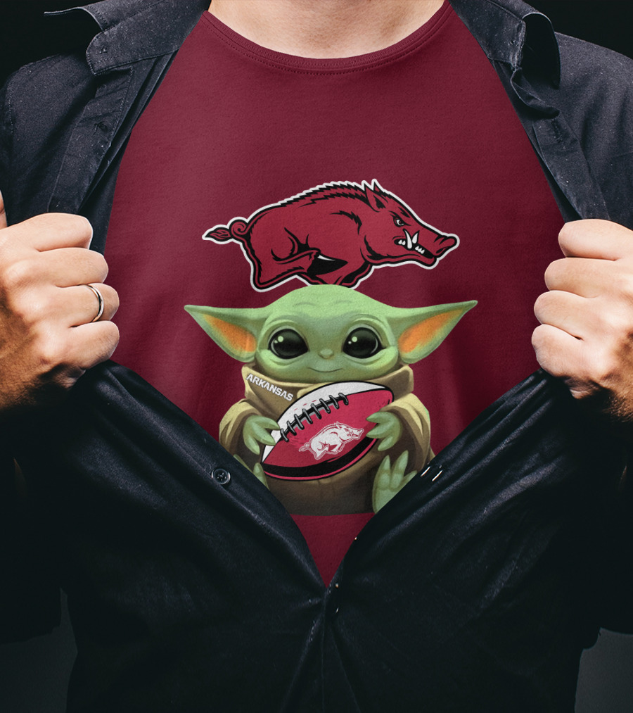 Arkansas Razorbacks Baby Yoda Football Fan T-Shirt