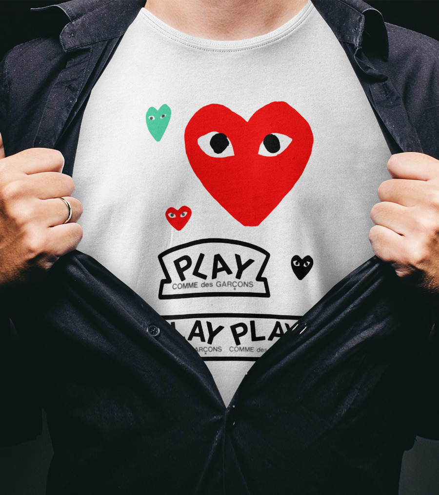 PLAY Comme Des Garçons Heart Faces T-Shirt