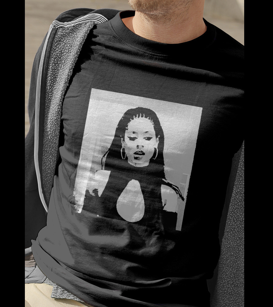 Maddy Euphoria Black And White Portrait Merch T-Shirt