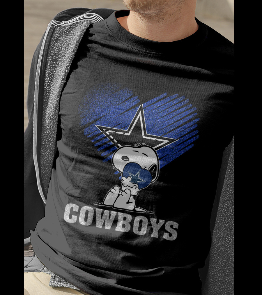 Snoopy Hugging Heart Dallas Cowboys Star T-Shirt