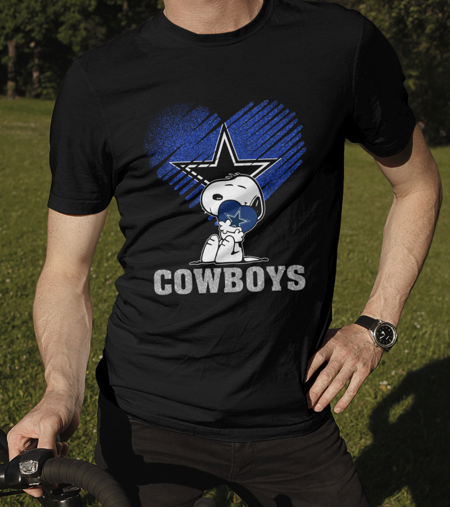 Snoopy Hugging Heart Dallas Cowboys Star T-Shirt