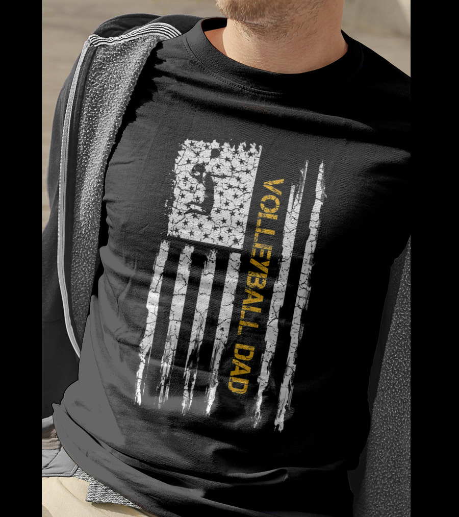 Vintage USA Flag Volleyball Dad Patriotic T-Shirt