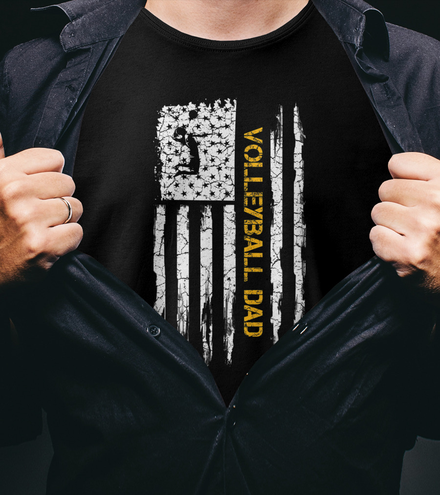 Vintage USA Flag Volleyball Dad Patriotic T-Shirt