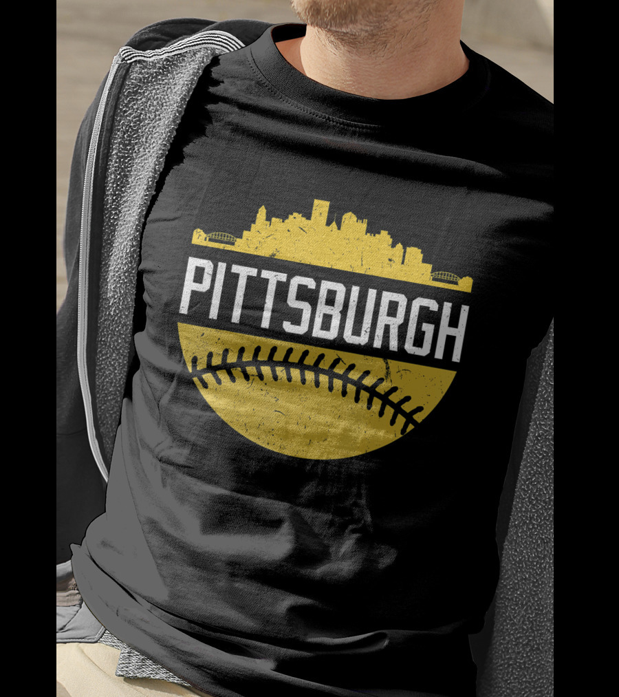 Pittsburgh Vintage Baseball City Skyline T-Shirt