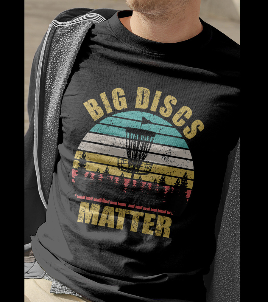 Big Discs Matter Funny Frisbee Golf Retro Sunforest Striped T-Shirt