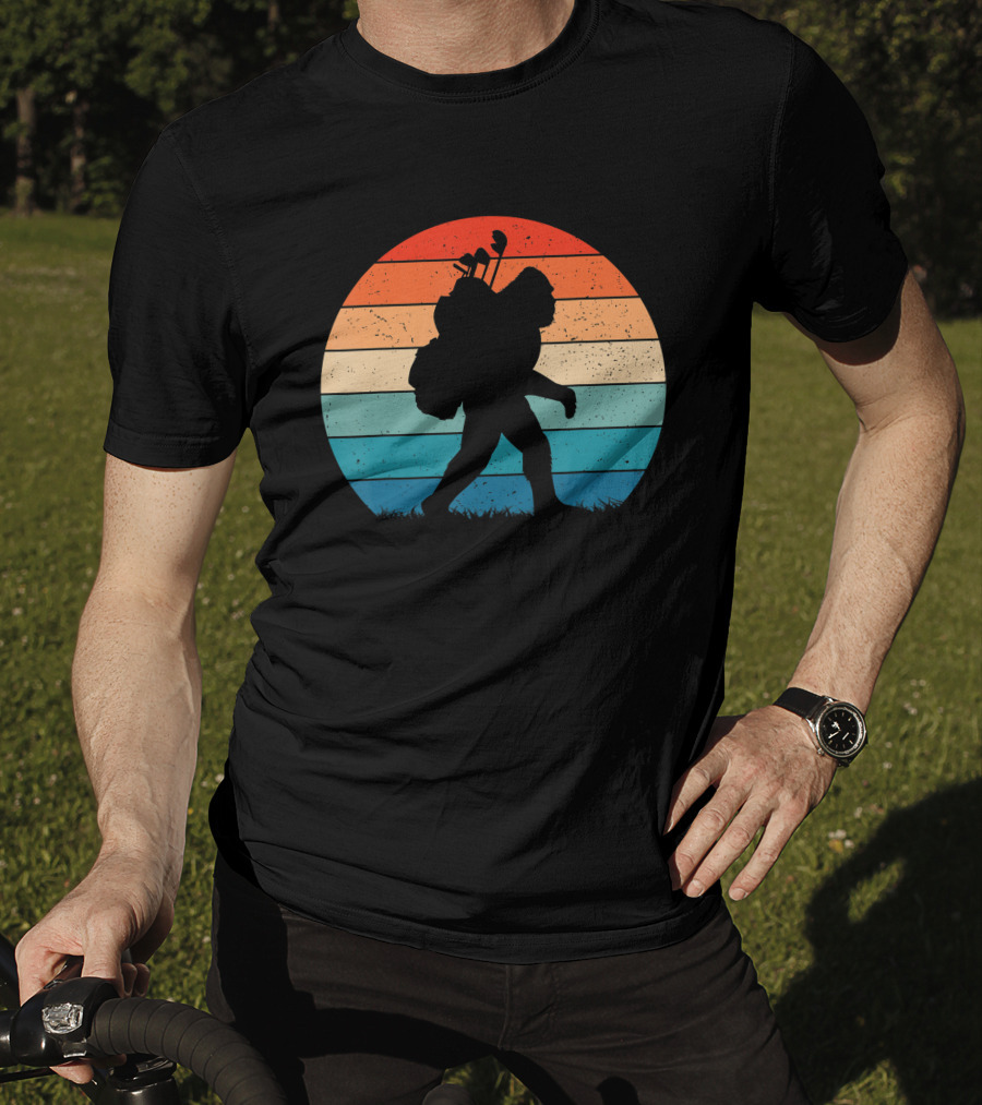 Bigfoot Sasquatch Playing Golf Retro Vintage T-Shirt