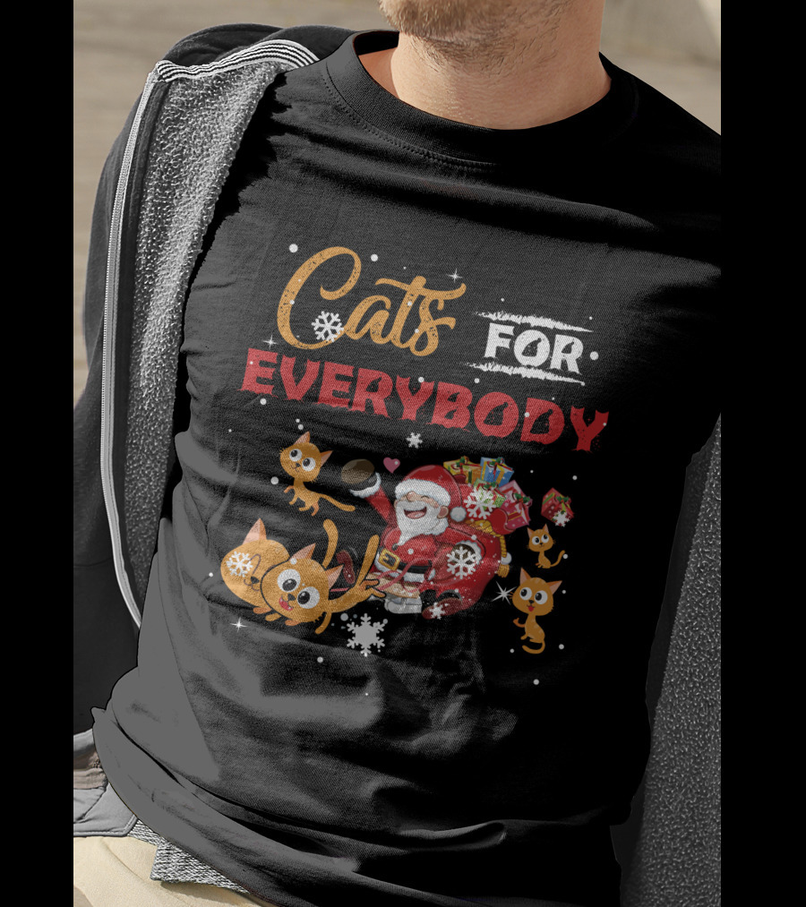 Cats For Everybody Christmas Santa With Cute Cat Lover T-Shirt