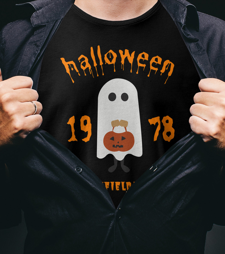 Halloween 1978 Ghost With Pumpkin In Haddonfield Illinois T-Shirt