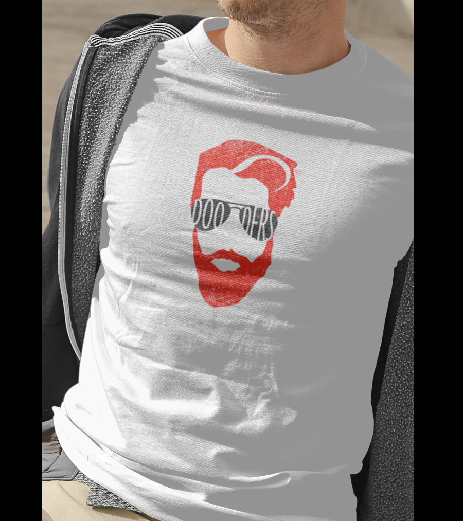 Brandon Farris DooDoers Beard Sunglasses T-Shirt