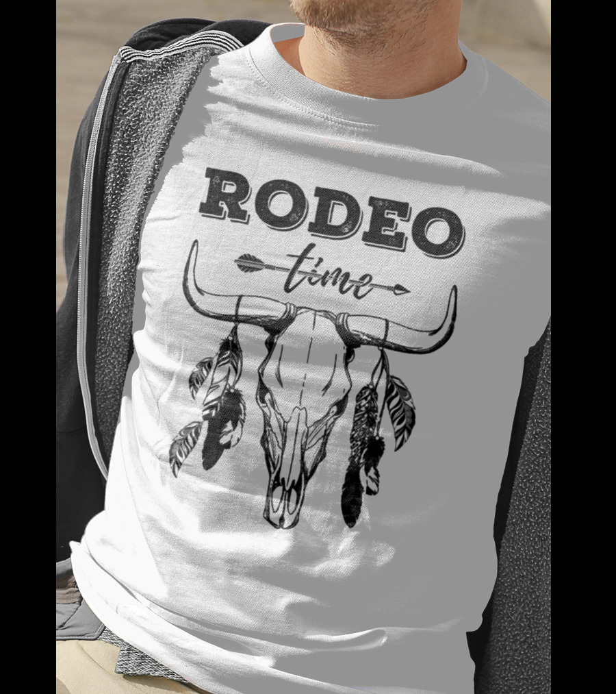 Rodeo Time Western Bull Skull Feather Arrow T-Shirt
